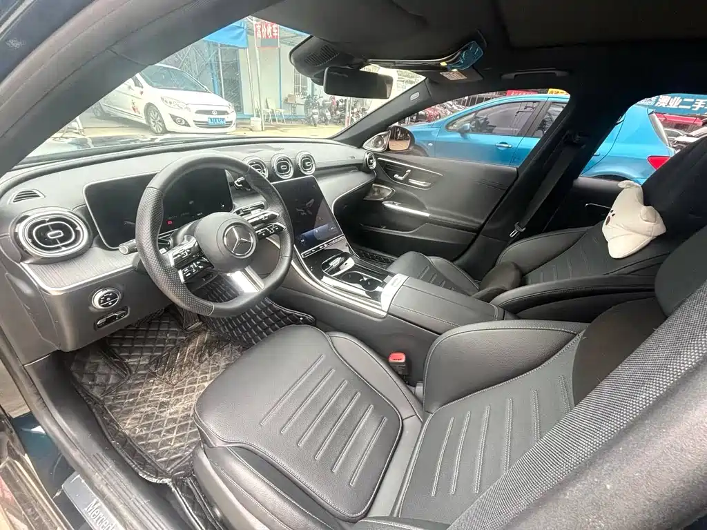 MERCEDES-BENZ C CLASS