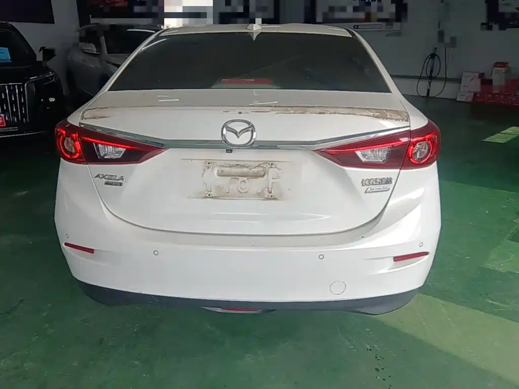 Mazda 3 Axela — миниатюра 6