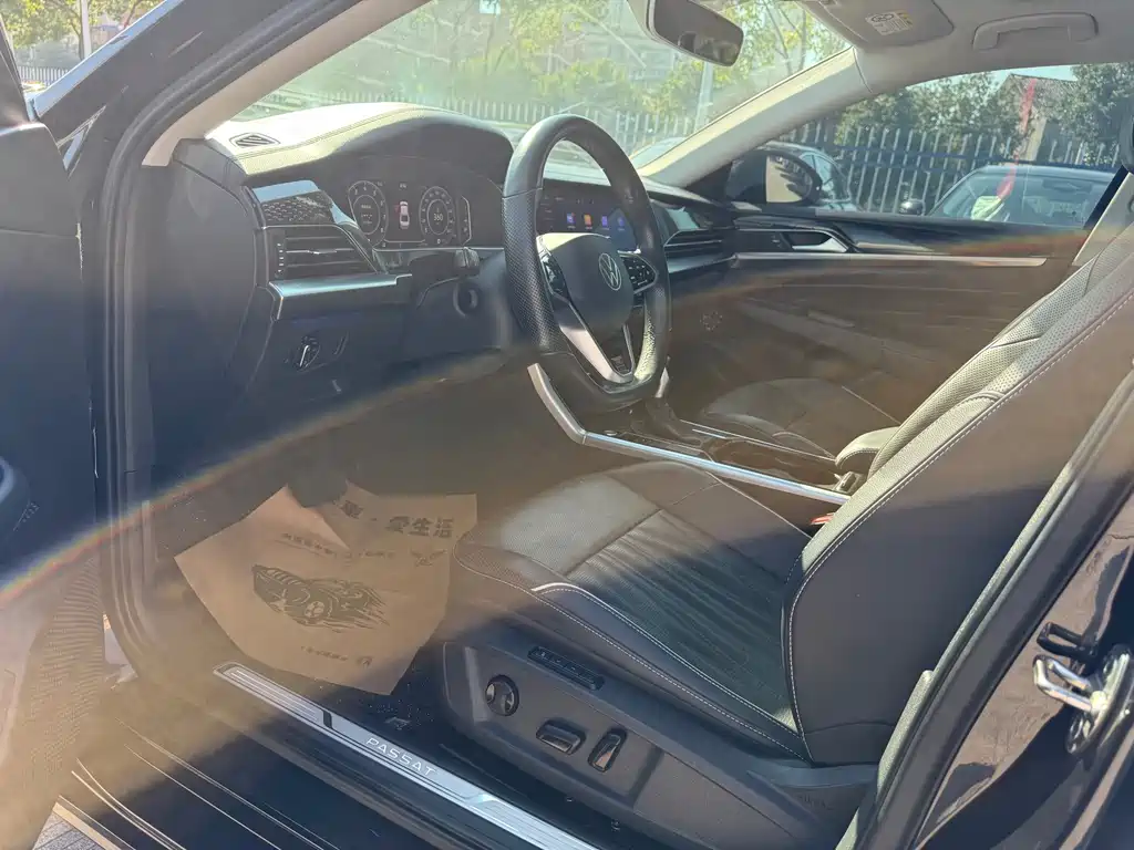 Volkswagen Passat — миниатюра 10