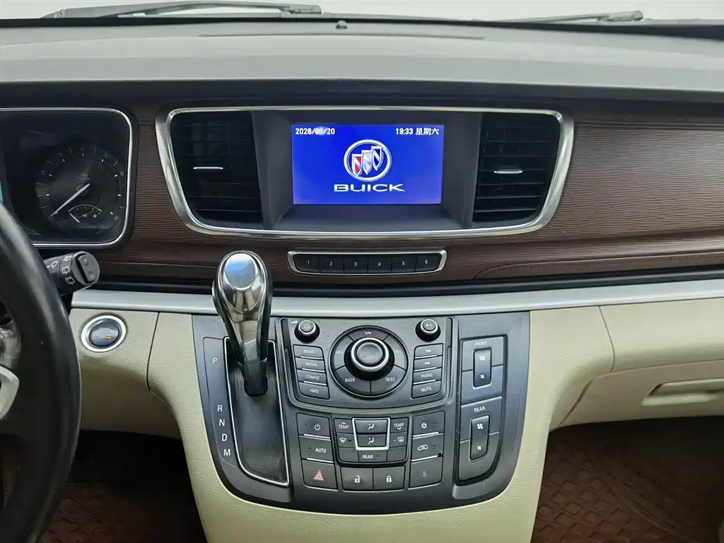 Buick GL8 — фотографии объявления, Фото 12