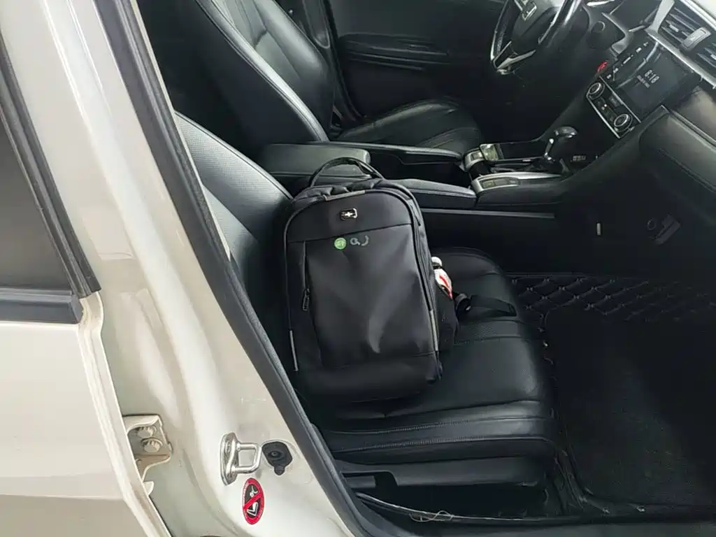 Honda Civic — миниатюра 25