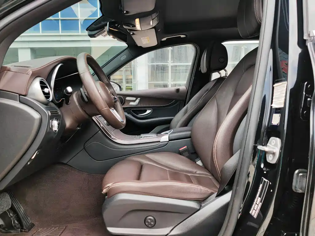 Mercedes-Benz GLC 2020 GLC 260 L 4MATIC Luxury