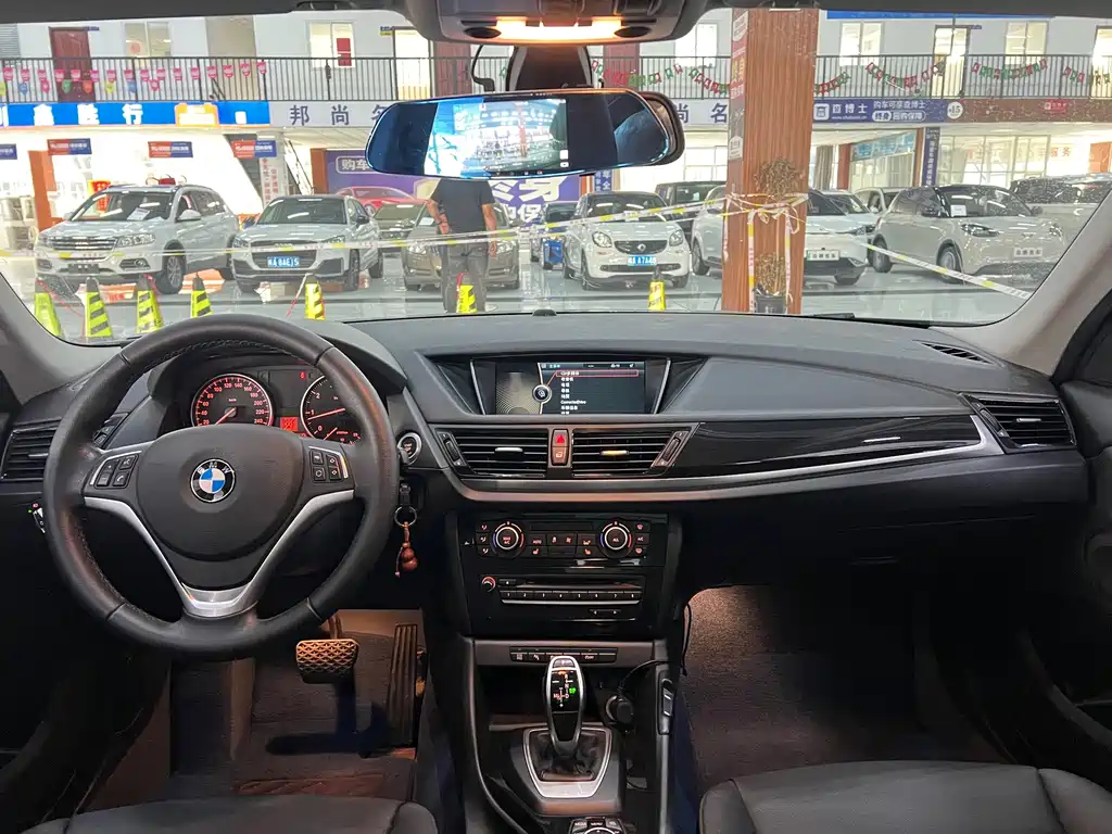 BMW X1 — миниатюра 7