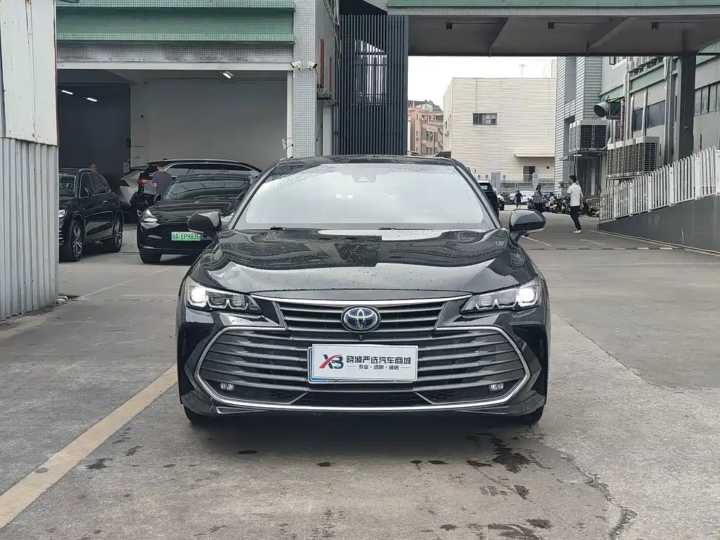 Toyota Avalon — миниатюра 2
