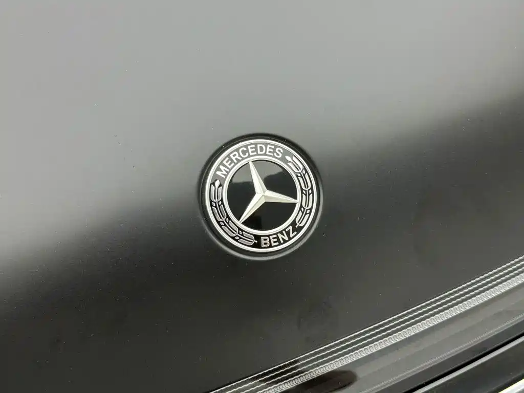 Mercedes-Benz EQC — миниатюра 26