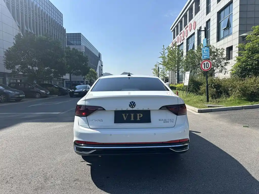 Volkswagen Sagitar — миниатюра 8