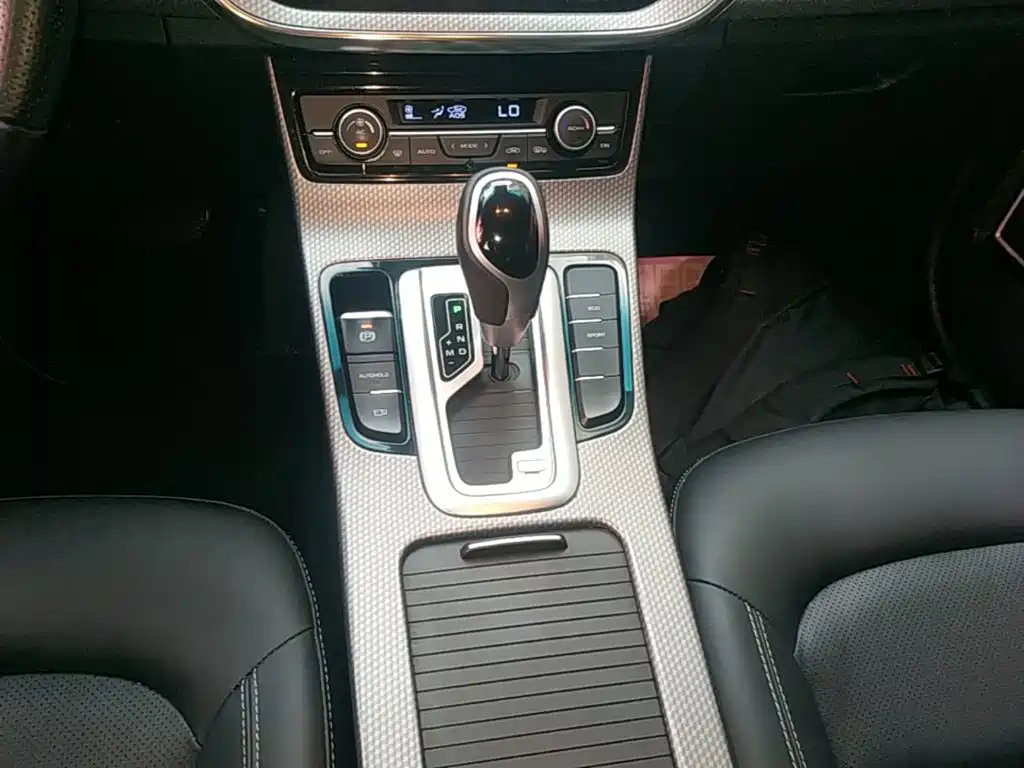 Geely Emgrand GS — миниатюра 14