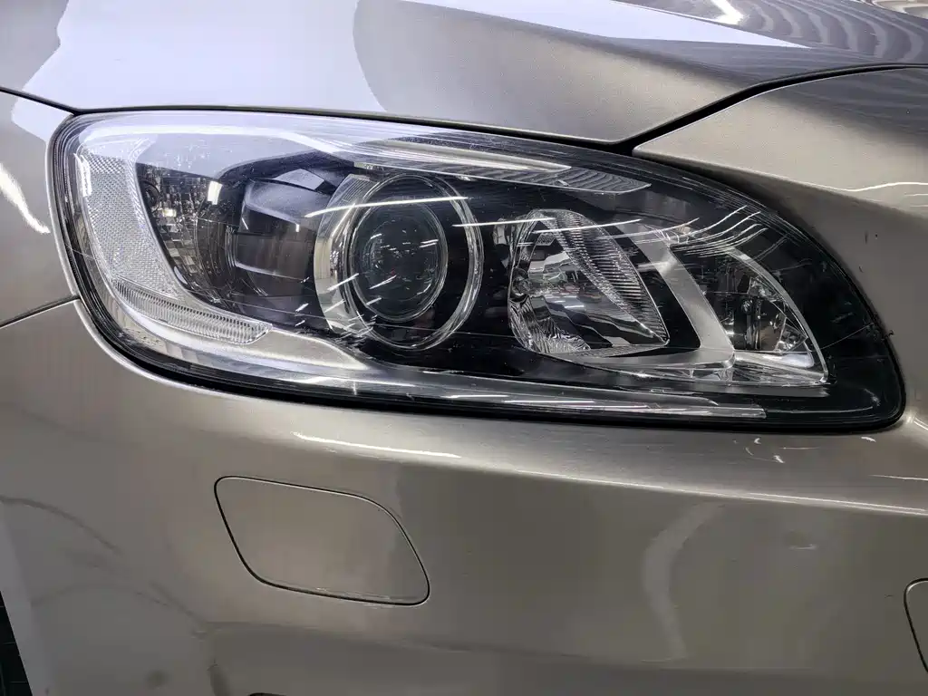 Volvo S60 — миниатюра 5