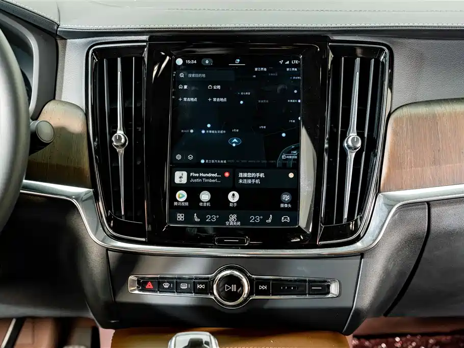 Volvo S90 — миниатюра 13