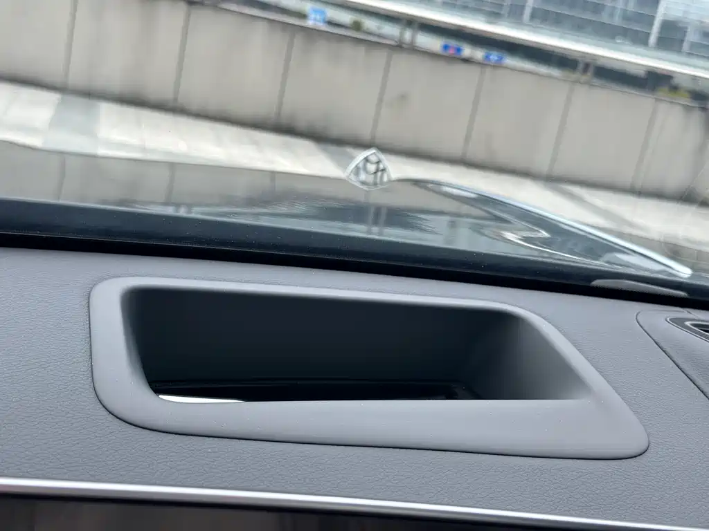 MERCEDES-BENZ MAYBACH S CLASS