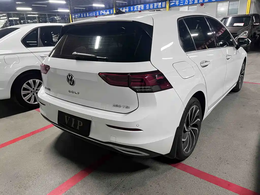 Volkswagen Golf — миниатюра 6
