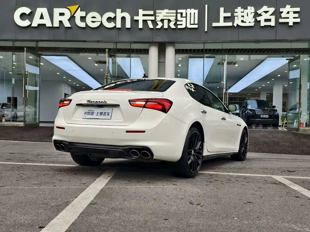 Maserati Ghibli — миниатюра 3