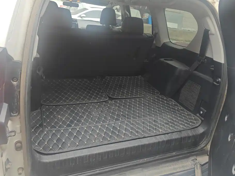 Toyota Prado — миниатюра 4