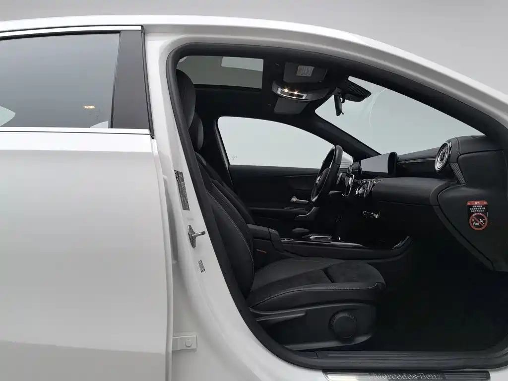 Mercedes-Benz A-Class — миниатюра 23