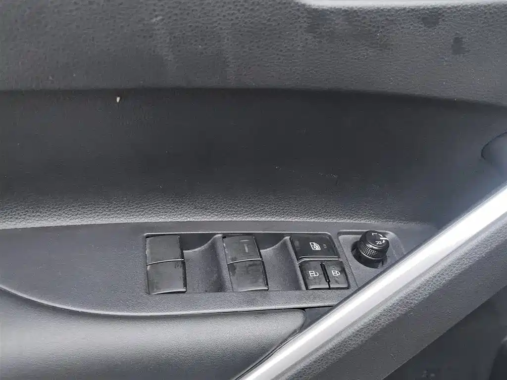 Toyota Corolla Cross 2024 2.0L