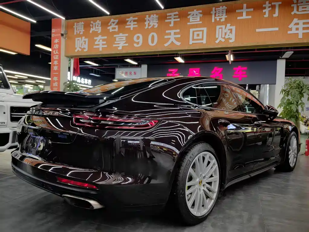 PORSCHE PANAMERA NEW ENERGY