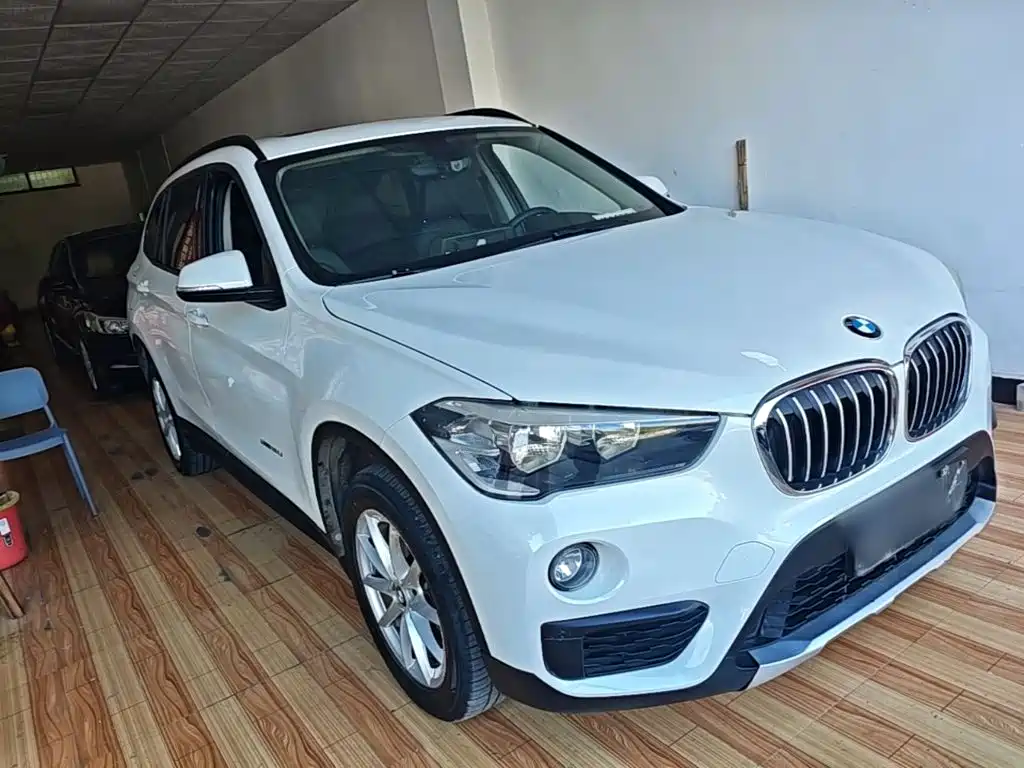 BMW X1 — миниатюра 4