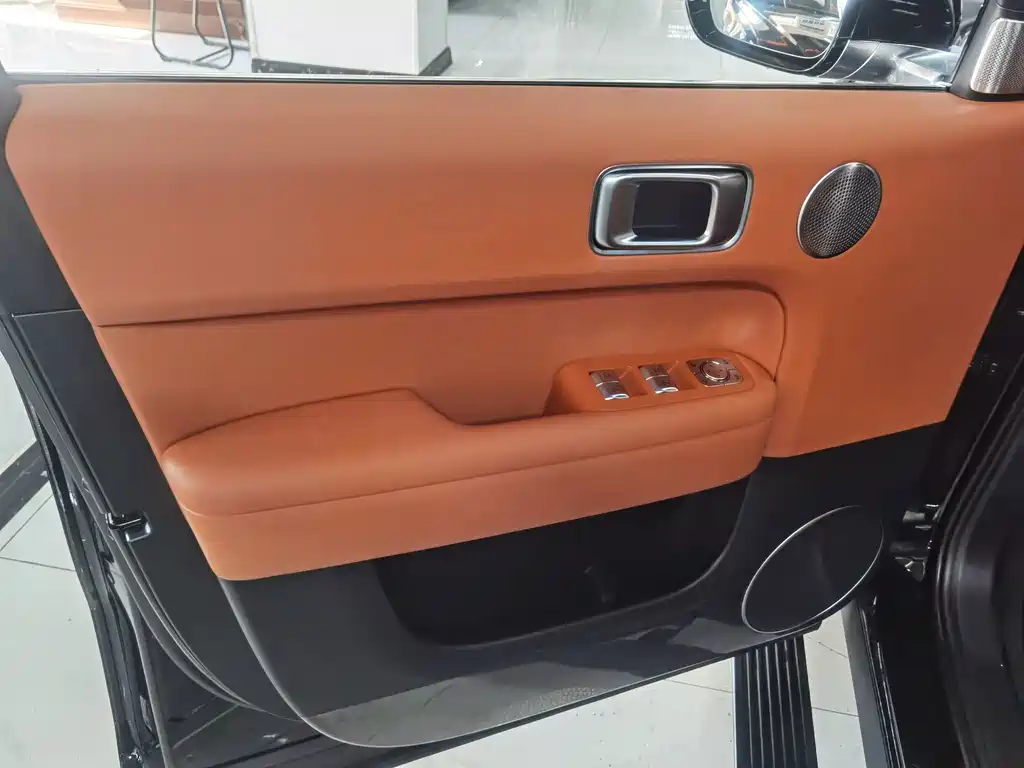Li Auto Li L6 — миниатюра 12
