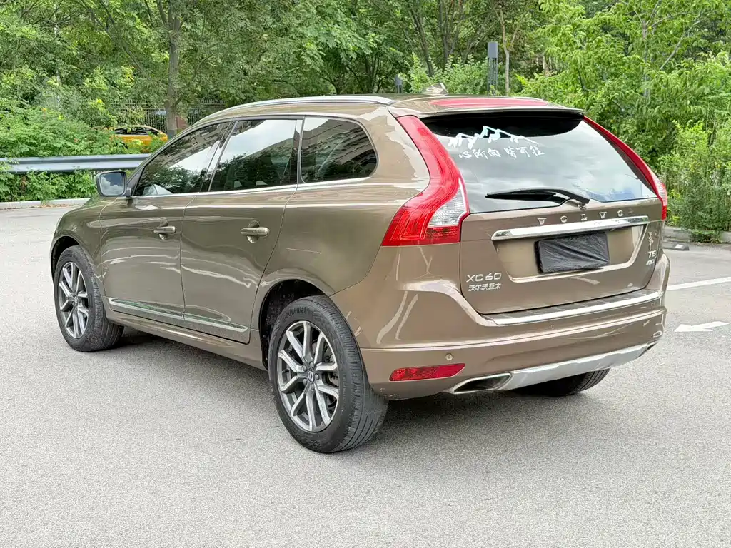 Volvo XC60 — миниатюра 8