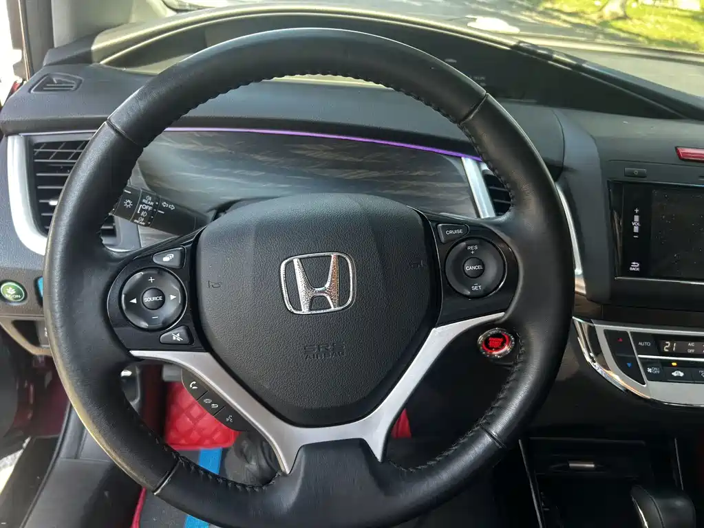 Honda Jade — миниатюра 8