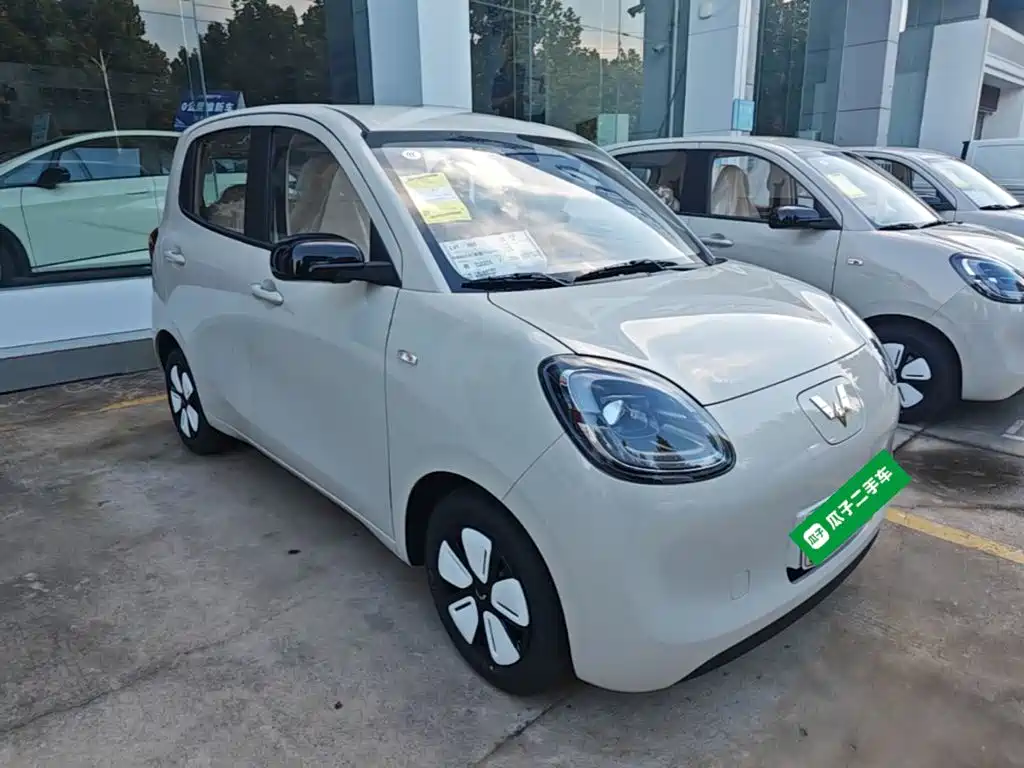 Wuling MINIEV — миниатюра 4