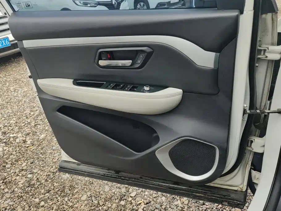 Haval H2s — миниатюра 7