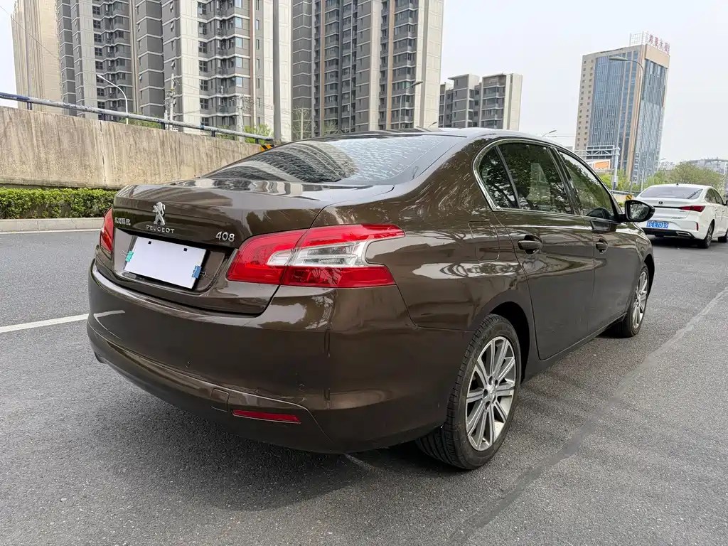 Peugeot 408 — миниатюра 4