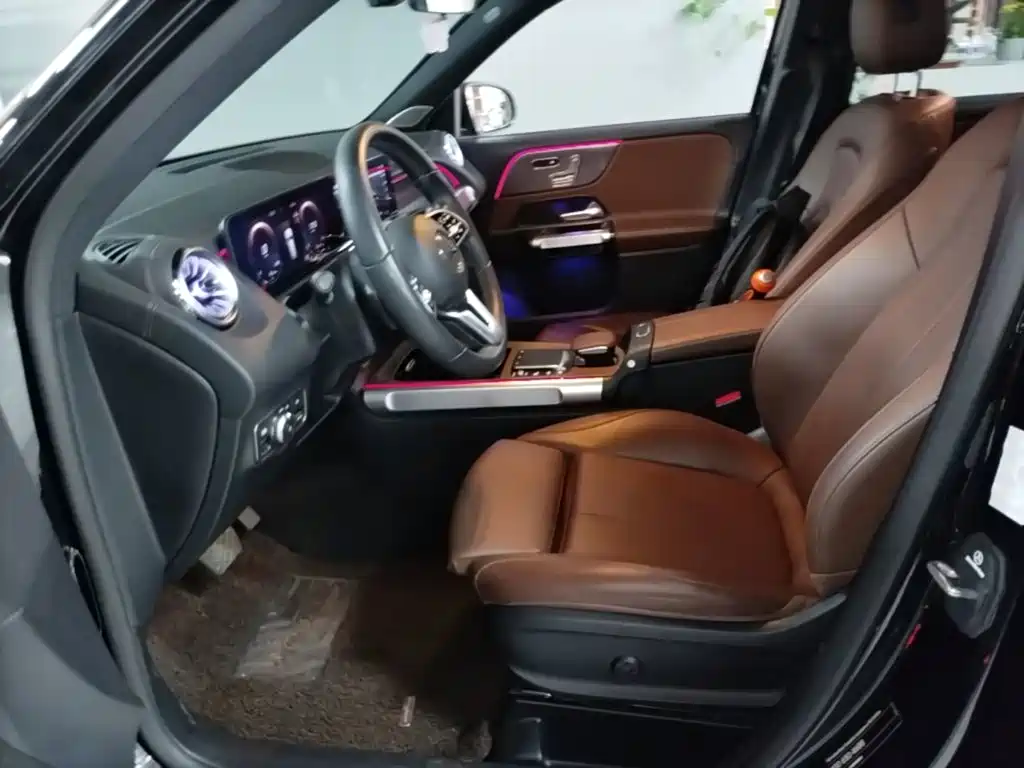 Mercedes-Benz GLB — миниатюра 15