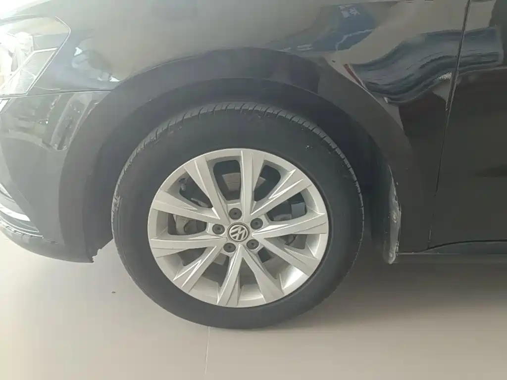 Volkswagen Lavida — миниатюра 23