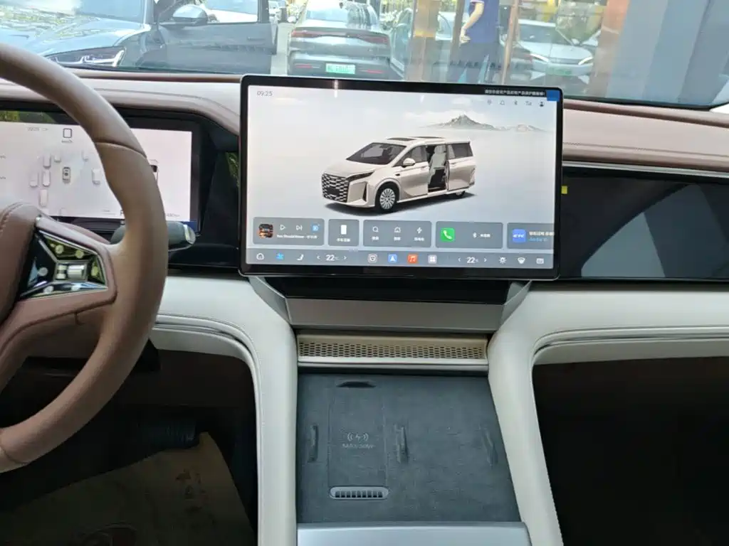 BYD Xia — миниатюра 13