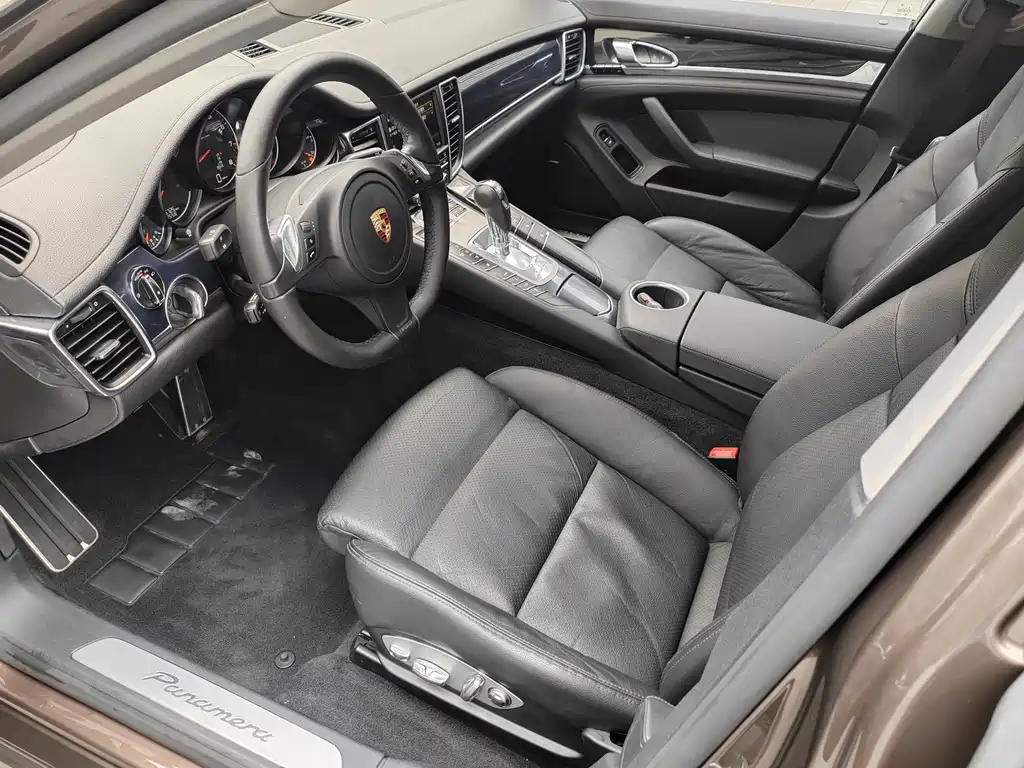 Porsche Panamera — миниатюра 4