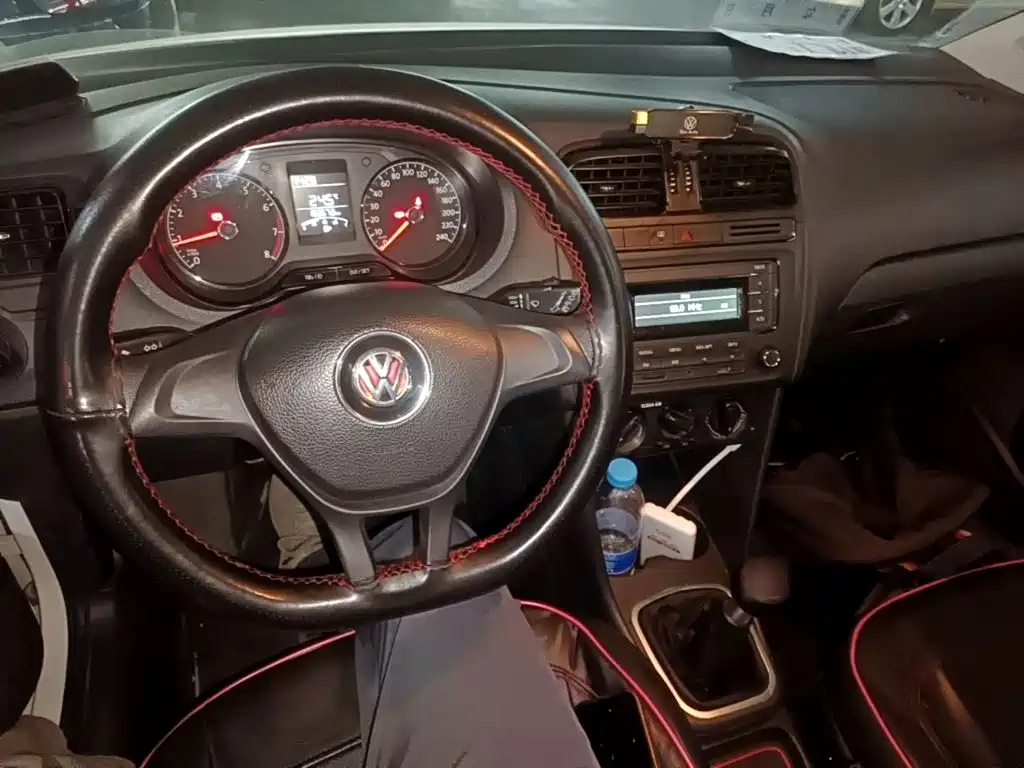 Volkswagen Polo — миниатюра 10
