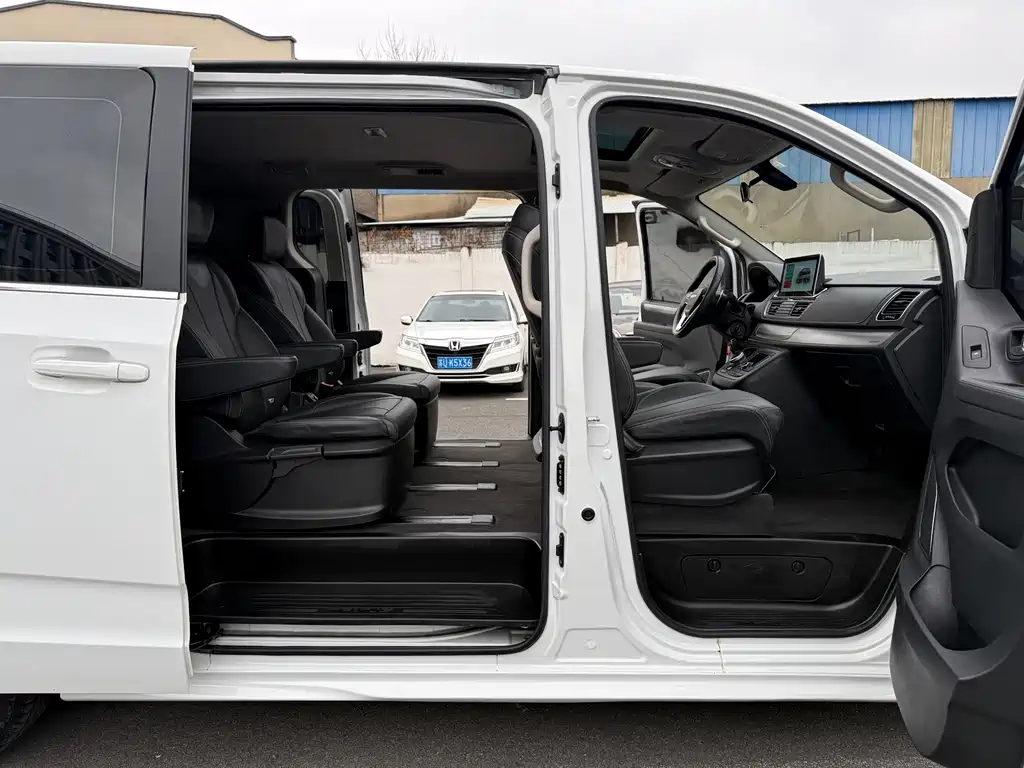 SAIC MAXUS CHASE G20