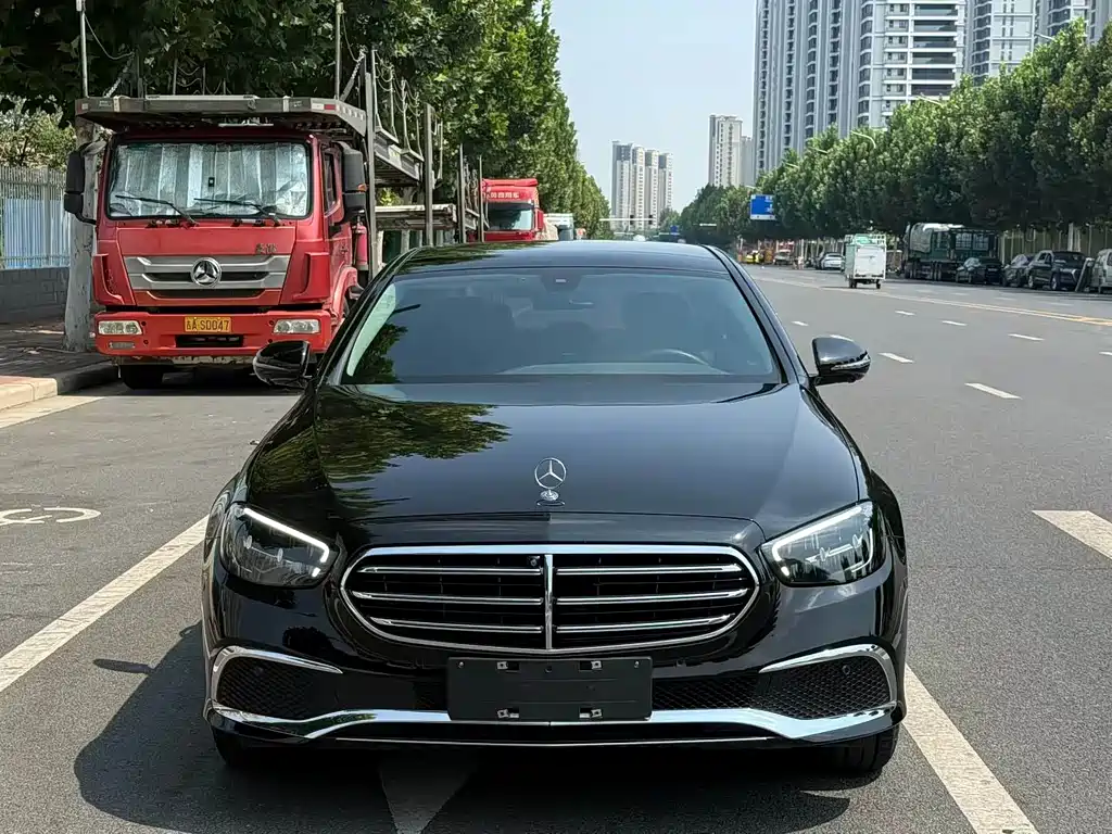 Mercedes-Benz E-Class New Energy — миниатюра 2