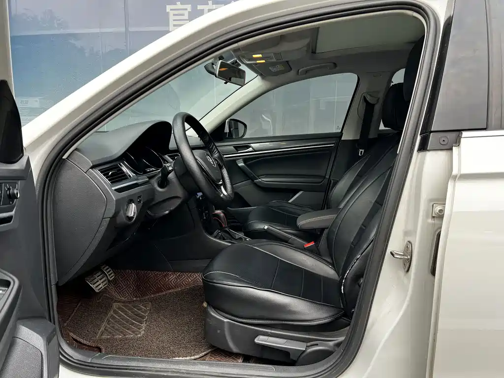 Volkswagen C-Trek — миниатюра 8