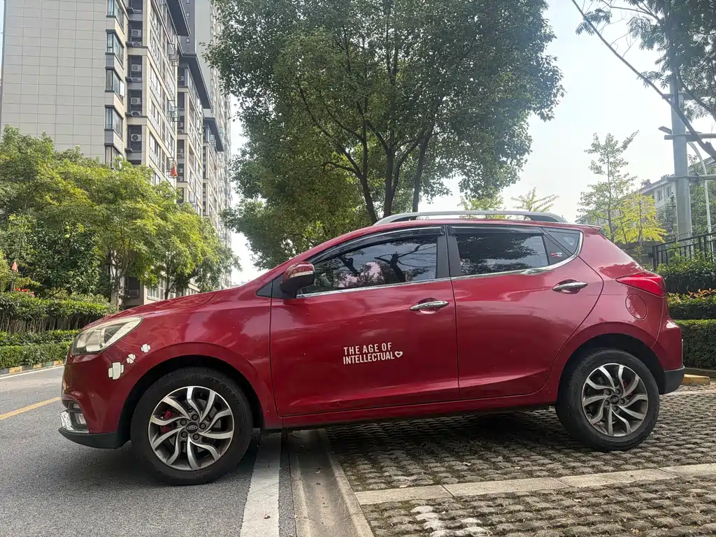 JAC Refine S2 — миниатюра 4