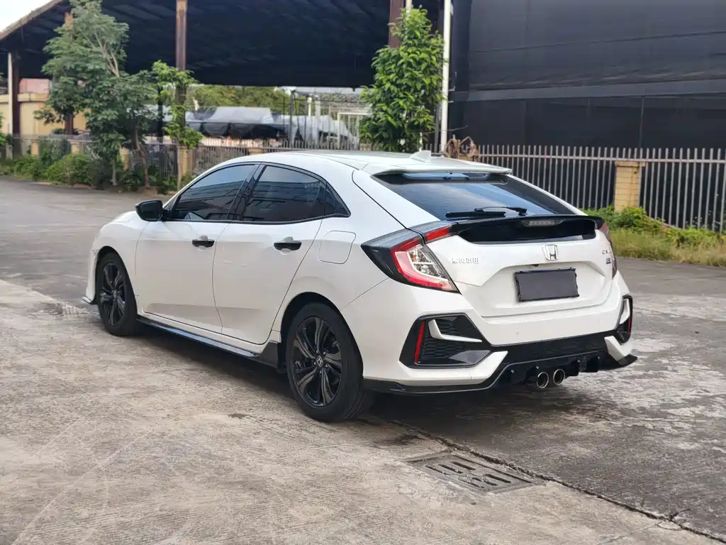 Honda Civic — миниатюра 8