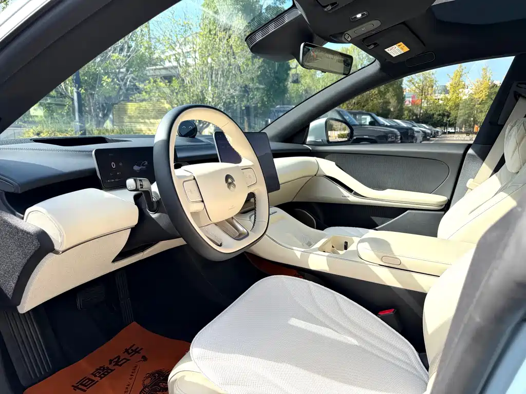 NIO ET5 — миниатюра 3
