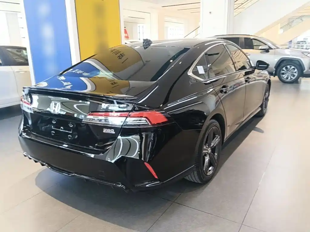 Honda Inspire — миниатюра 7