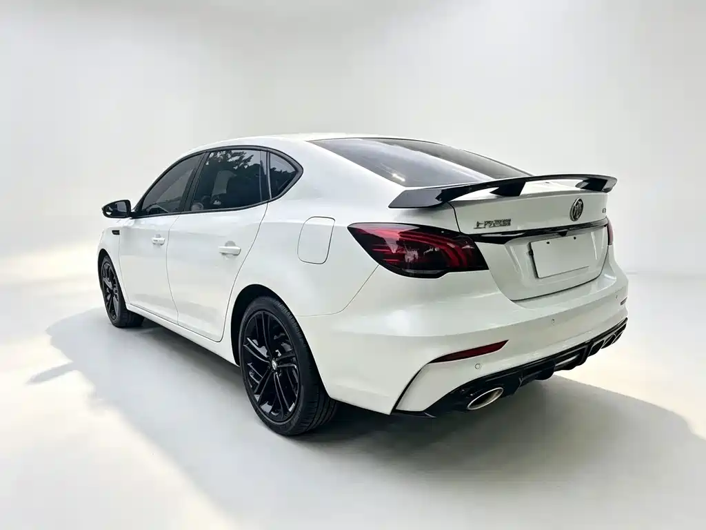 MG MG6 — миниатюра 4