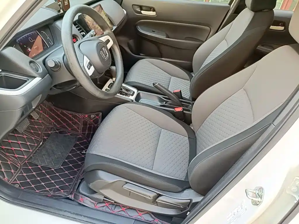 Honda Fit — миниатюра 15