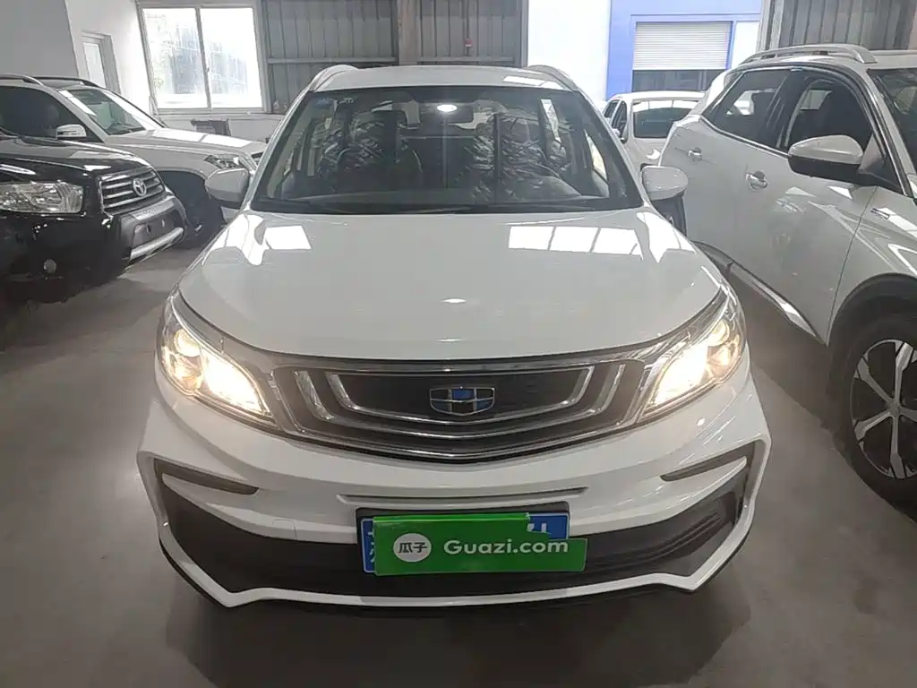 Geely Vision X3 — миниатюра 3