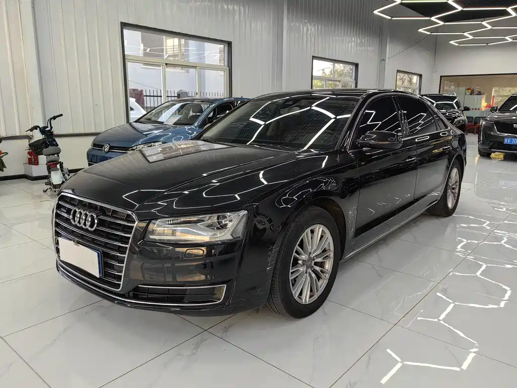 Audi A8 2015