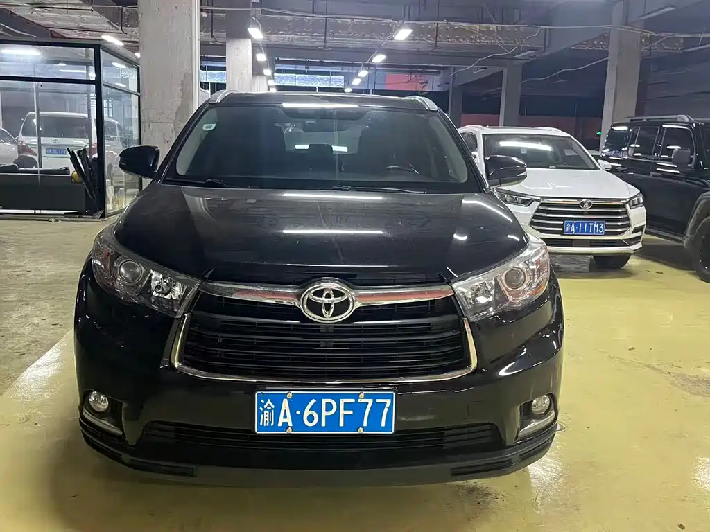 Toyota Highlander — миниатюра 2