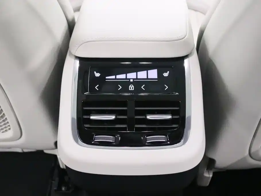 Volvo XC60 — миниатюра 19