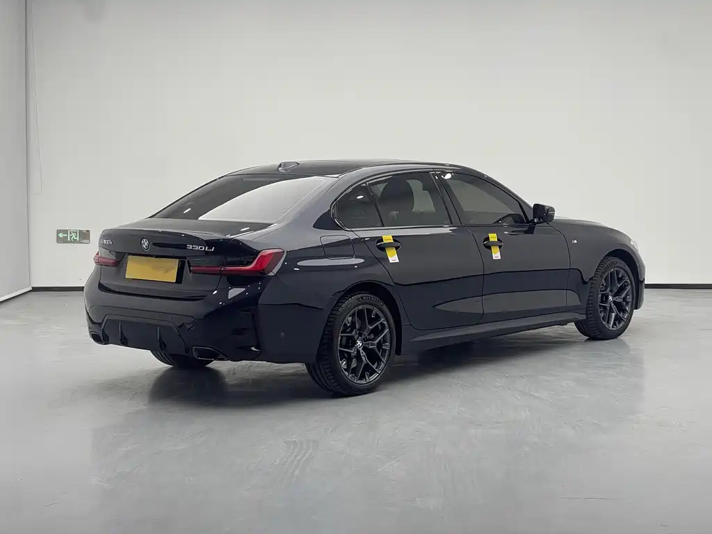 BMW 3 Series 3 2025 330Li M Sport