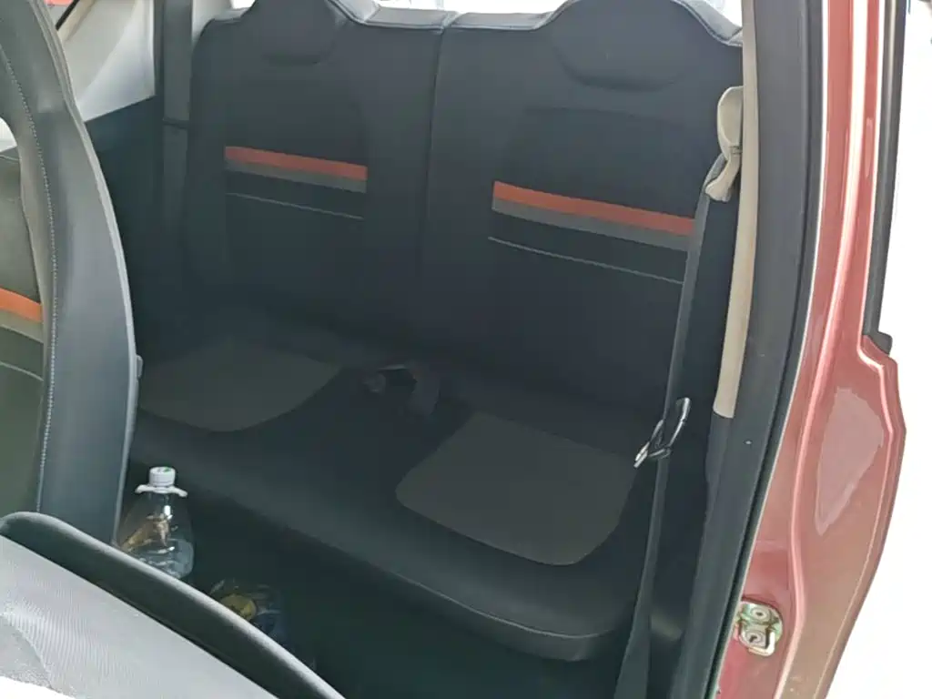 Wuling MINIEV — миниатюра 17