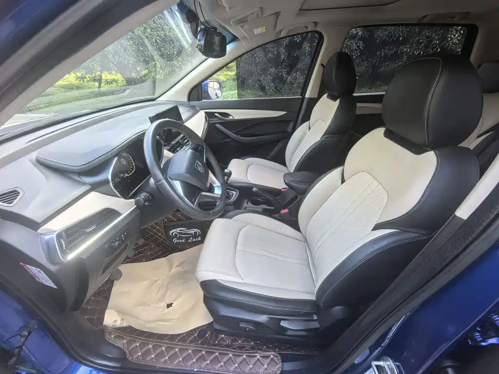 Baojun 360 — миниатюра 7
