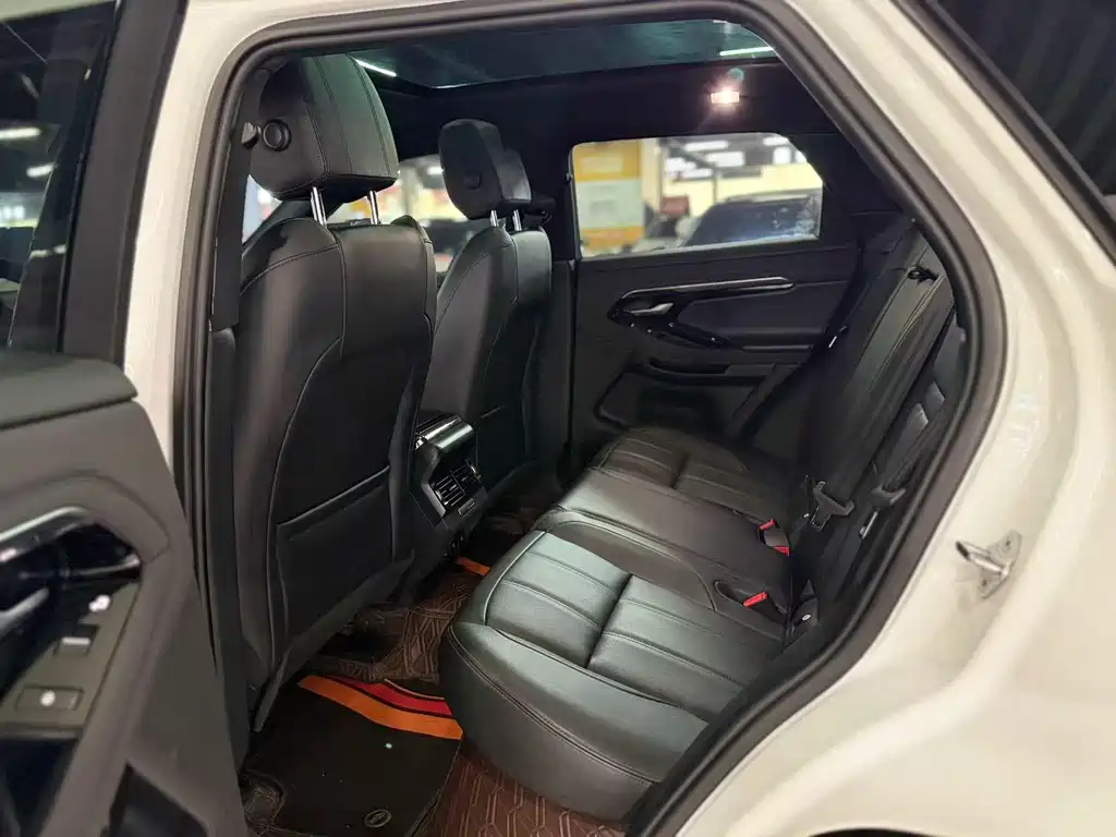 Land Rover Evoque — миниатюра 6