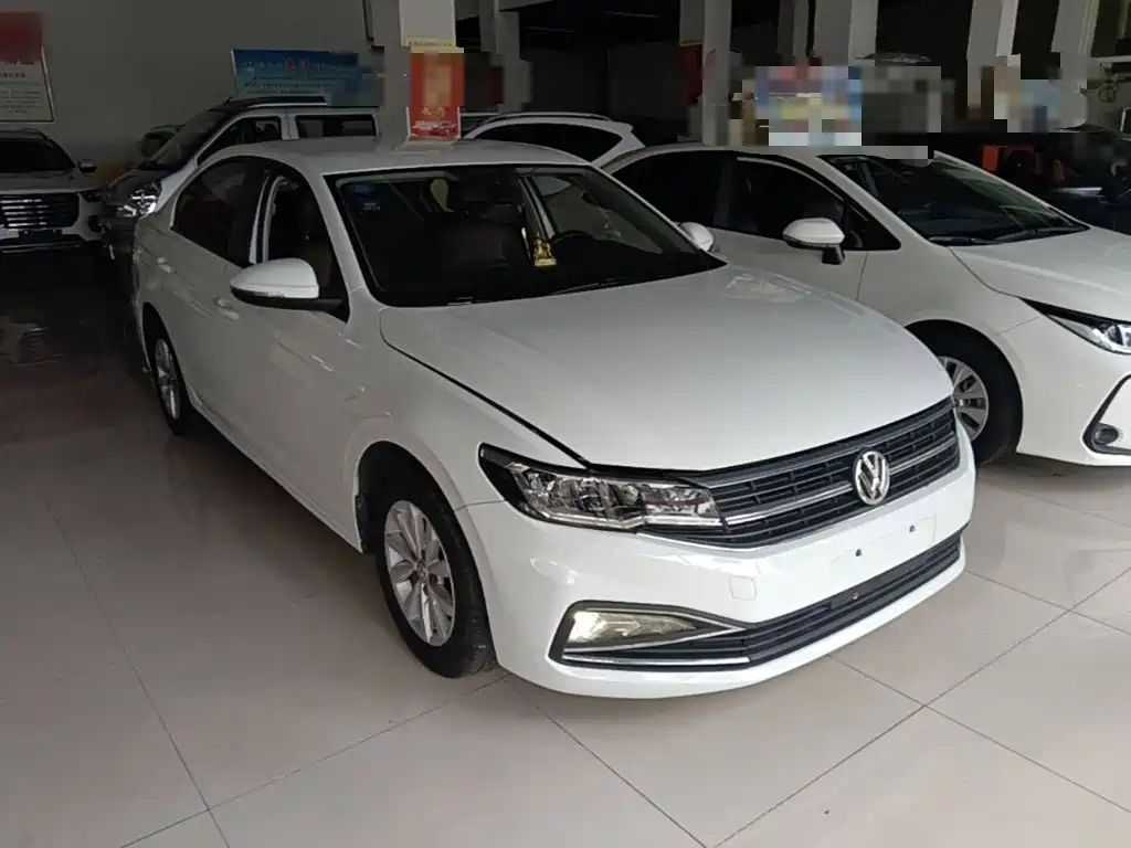 Volkswagen Bora — миниатюра 4